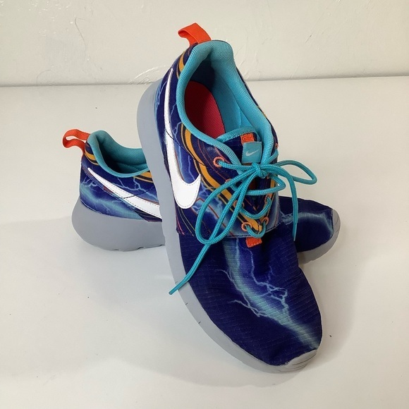 Nike Roshe run lighting bolt sneakers SZ 6.5 youth - Picture 10 of 13